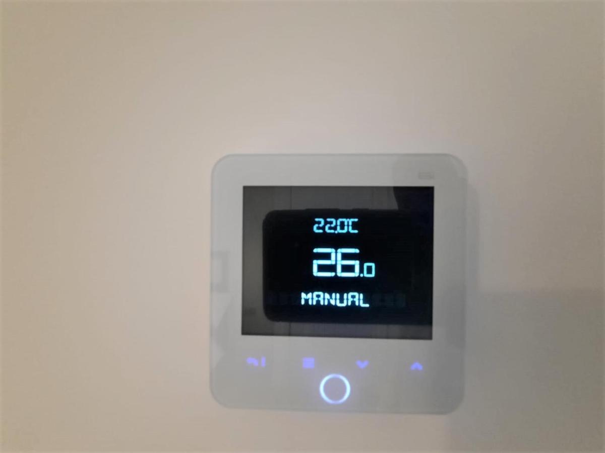 Modern 3 Bedroom Town House イプスウィッチ エクステリア 写真