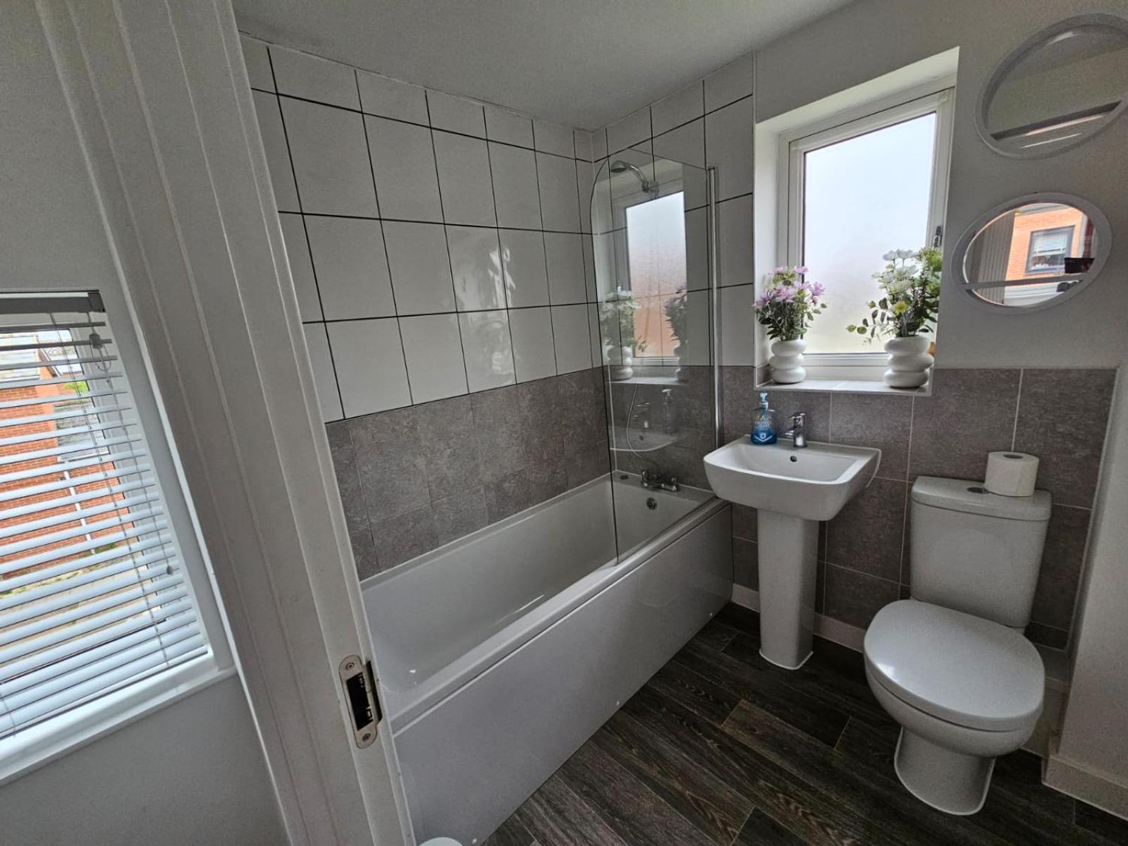 Modern 3 Bedroom Town House イプスウィッチ エクステリア 写真